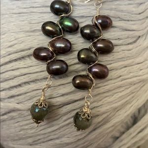 Freshwater Pearl Earrings blue-purple